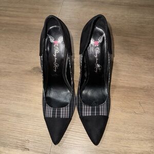 Penny Loves Kenny Elegant Black Plaid Heels